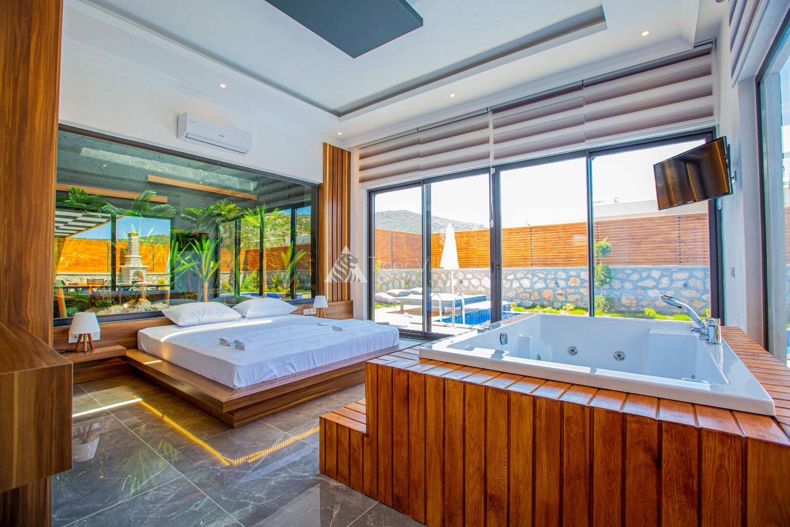 Villa Montenegro – villa for rent in Bezirgan