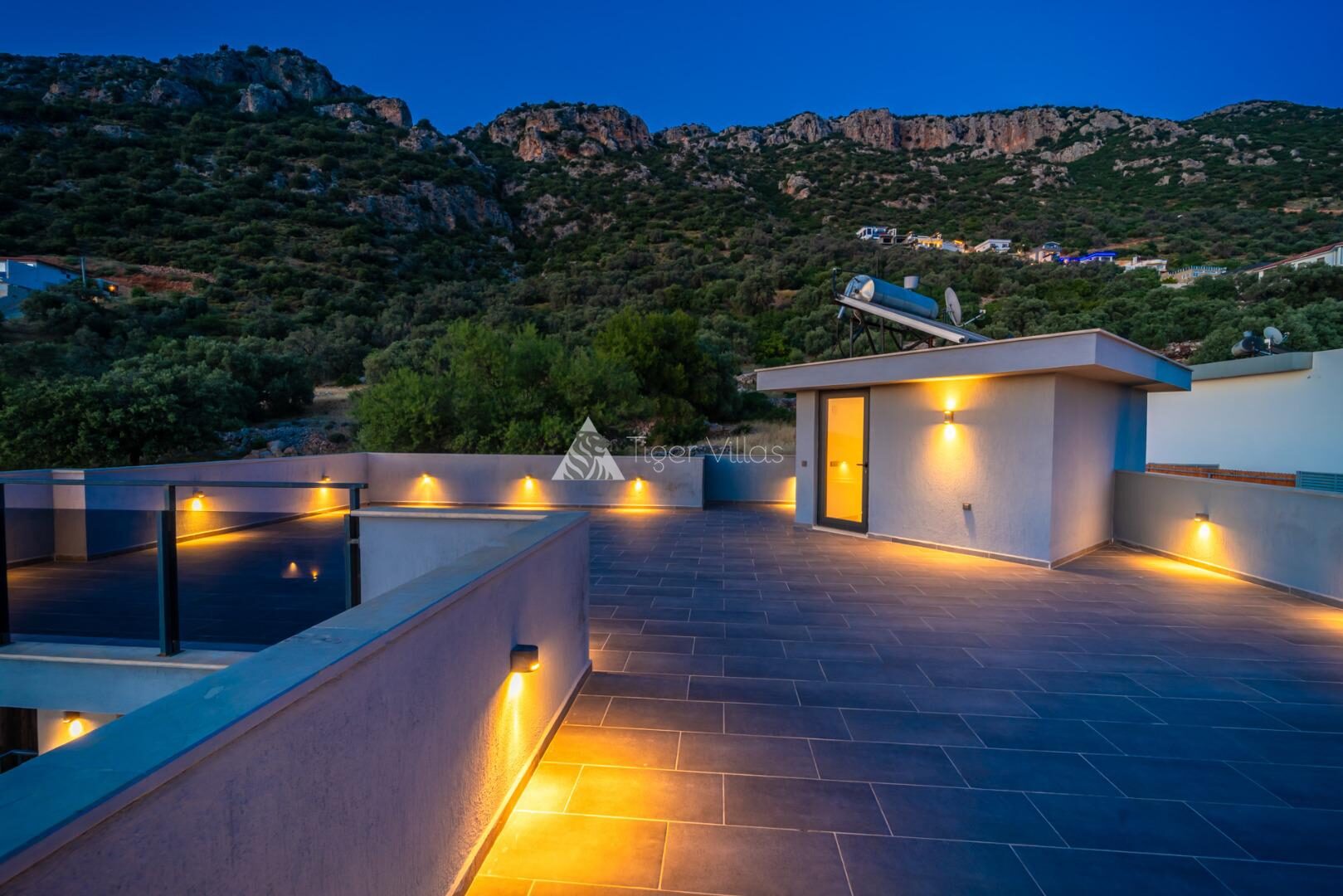 Villa Azde — 18