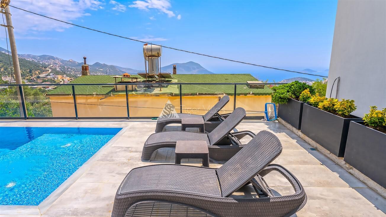 Villa Loca Akbel — 8