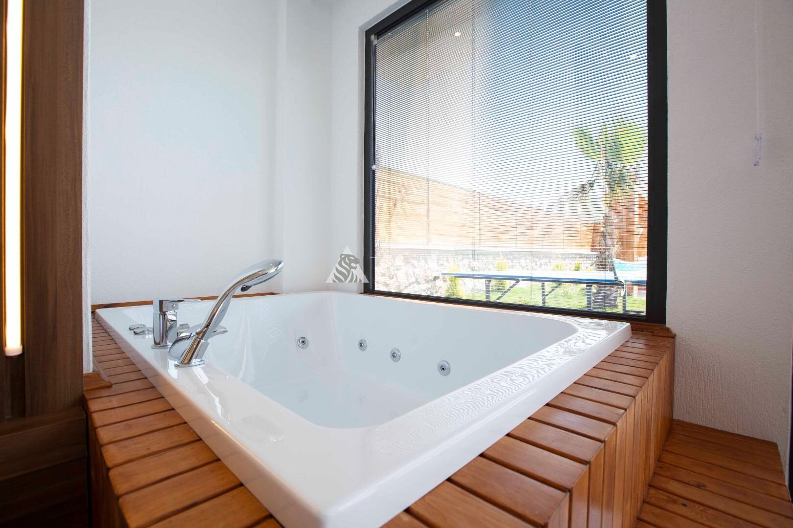 Villa Bahamas – villa for rent in Bezirgan