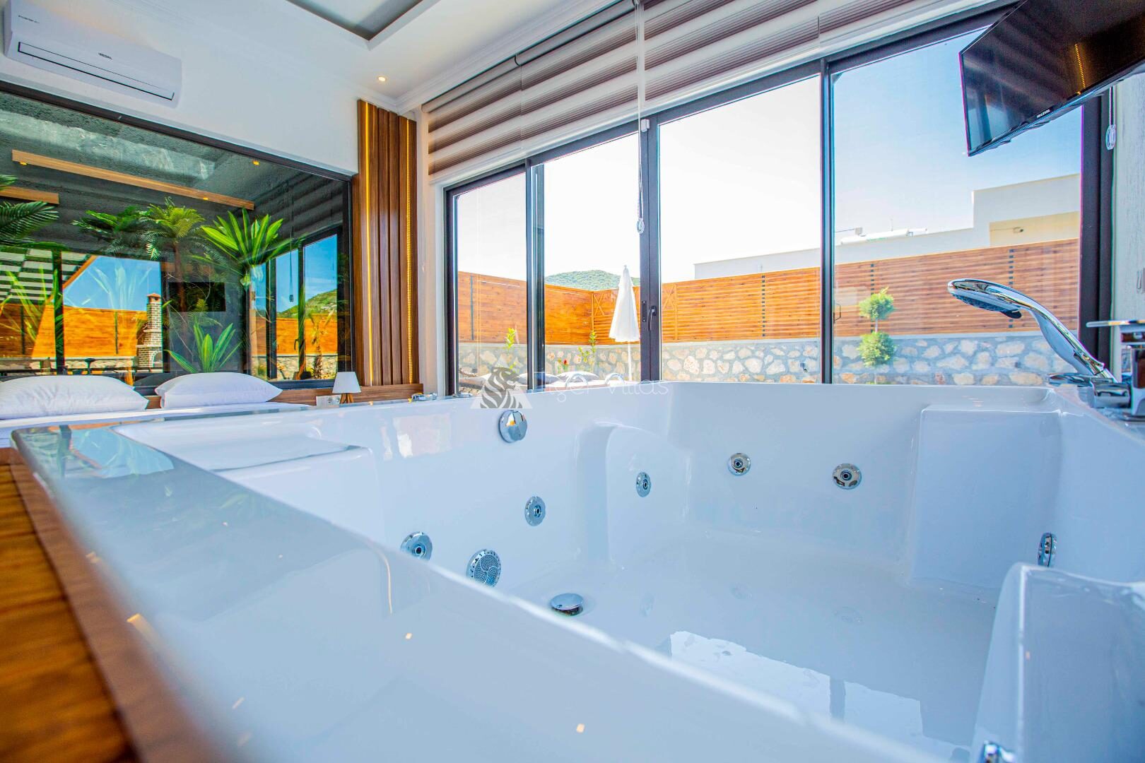 Villa Montenegro – villa for rent in Bezirgan