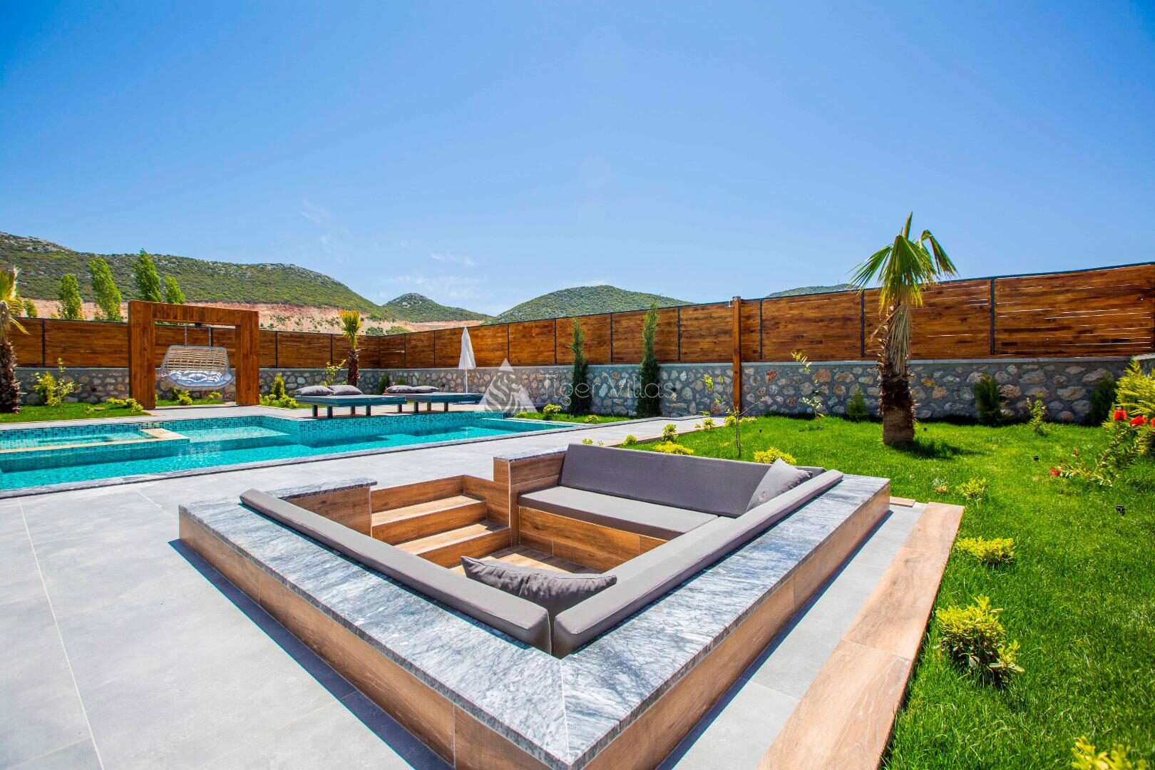 Villa Bahamas – villa for rent in Bezirgan