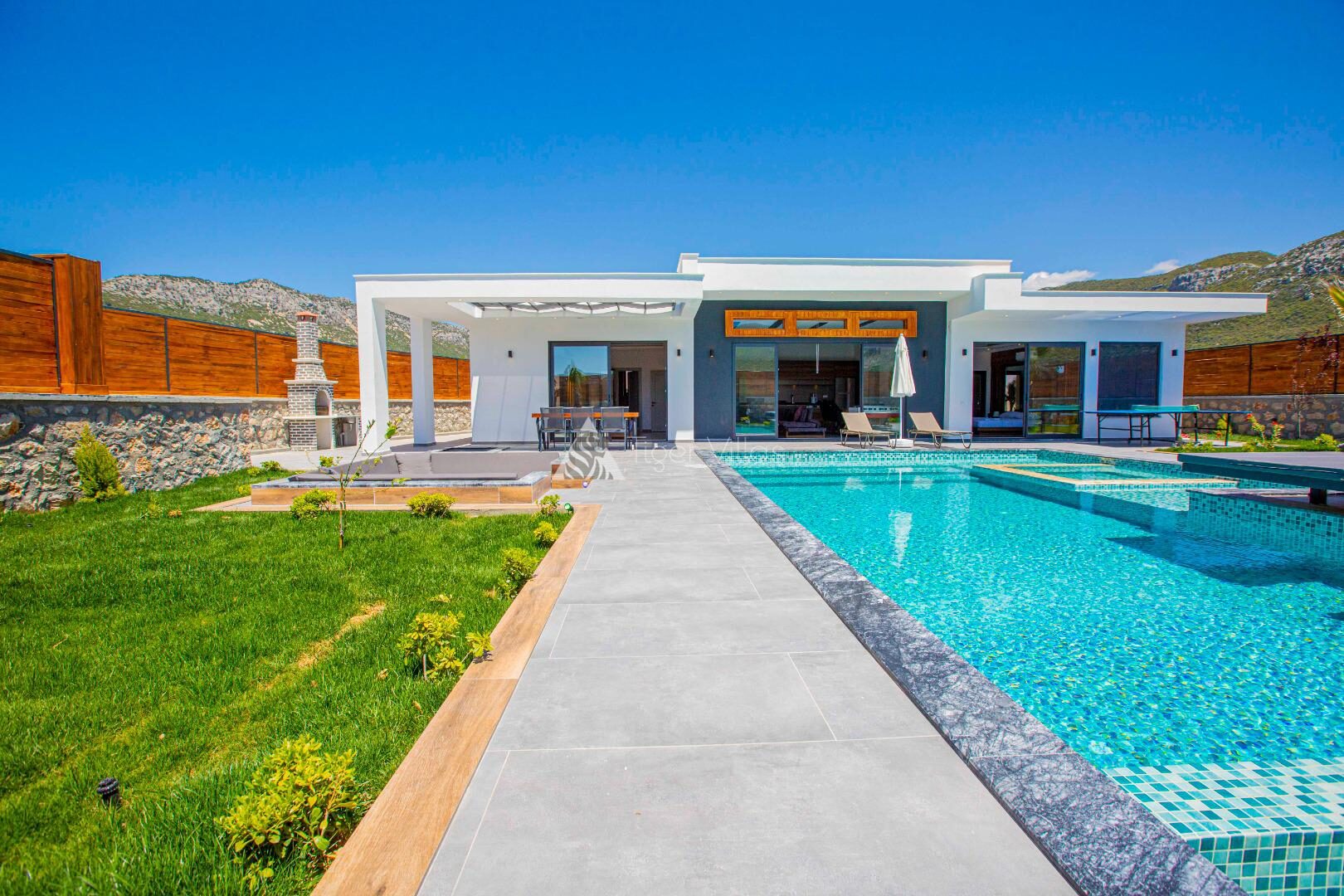 Villa Bahamas – villa for rent in Bezirgan
