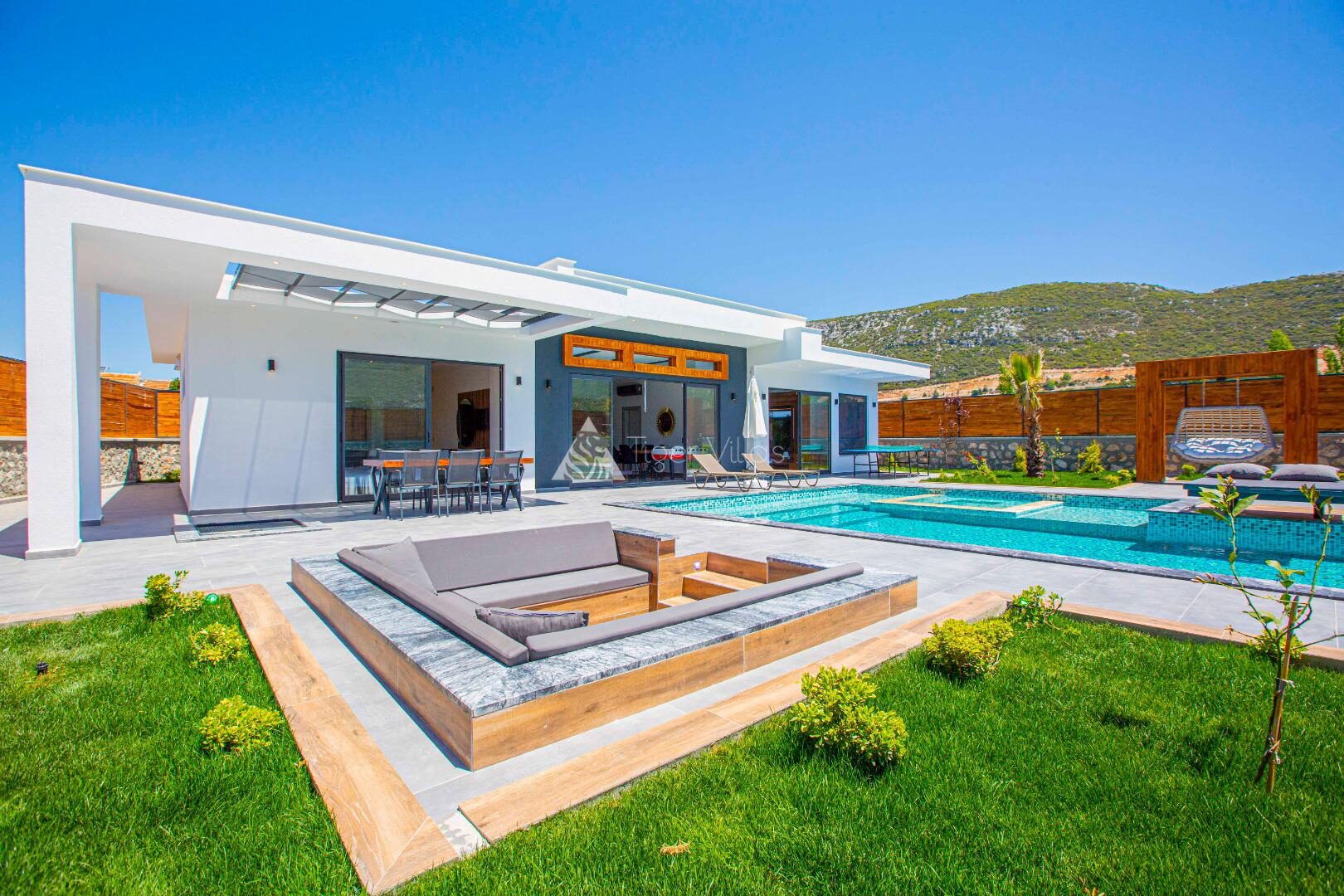 Villa Bahamas – villa for rent in Bezirgan