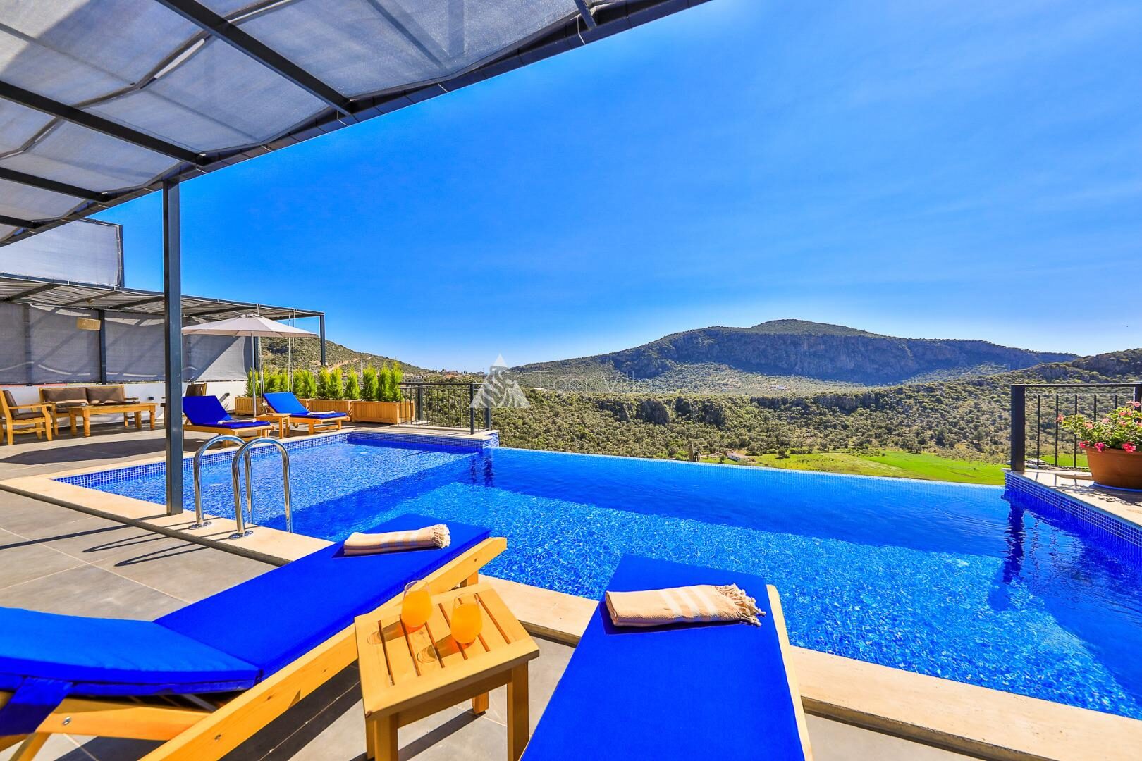Villa Summery — 22
