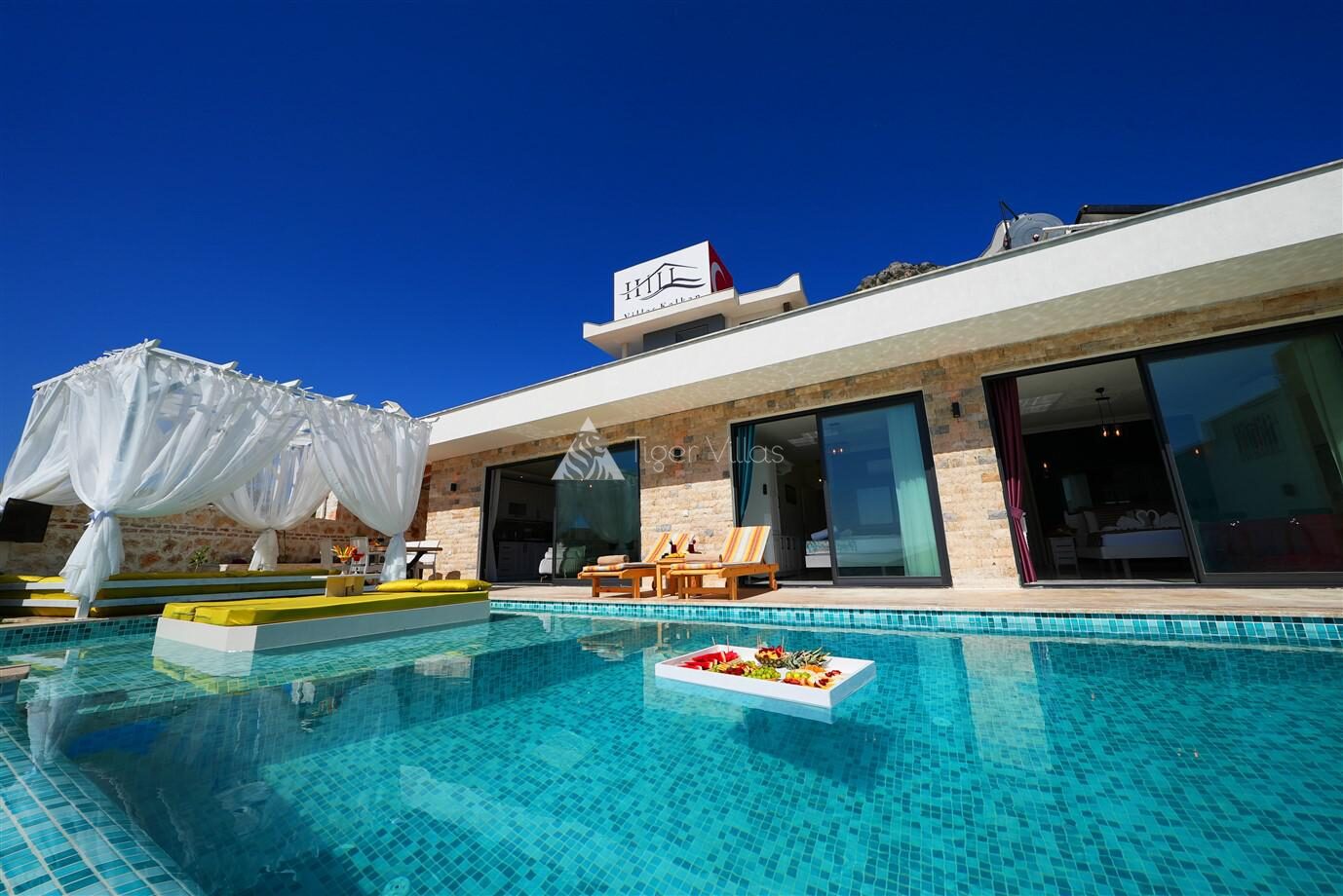 Villa Hills Münih — 6