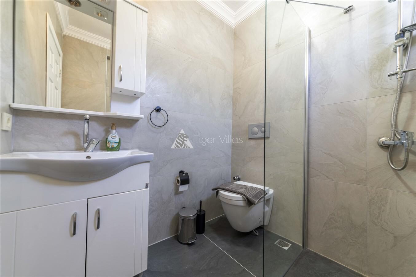 Villa Ea – villa for rent in Ortaalan