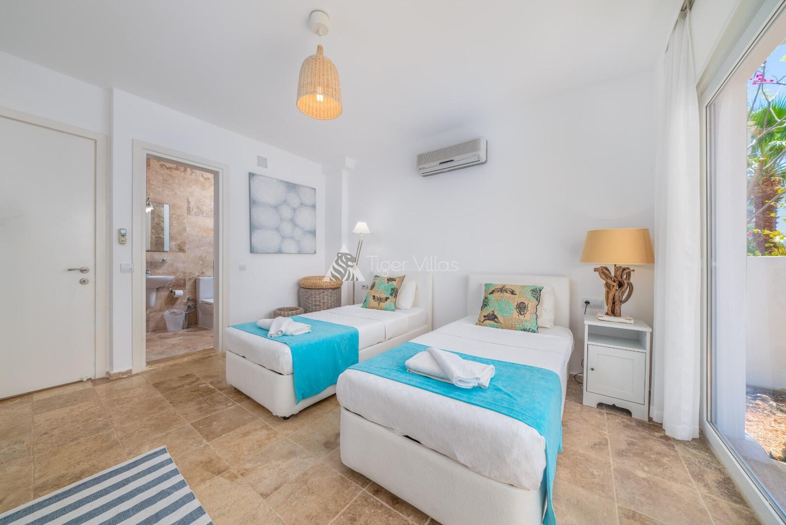Villa Beyza — 25
