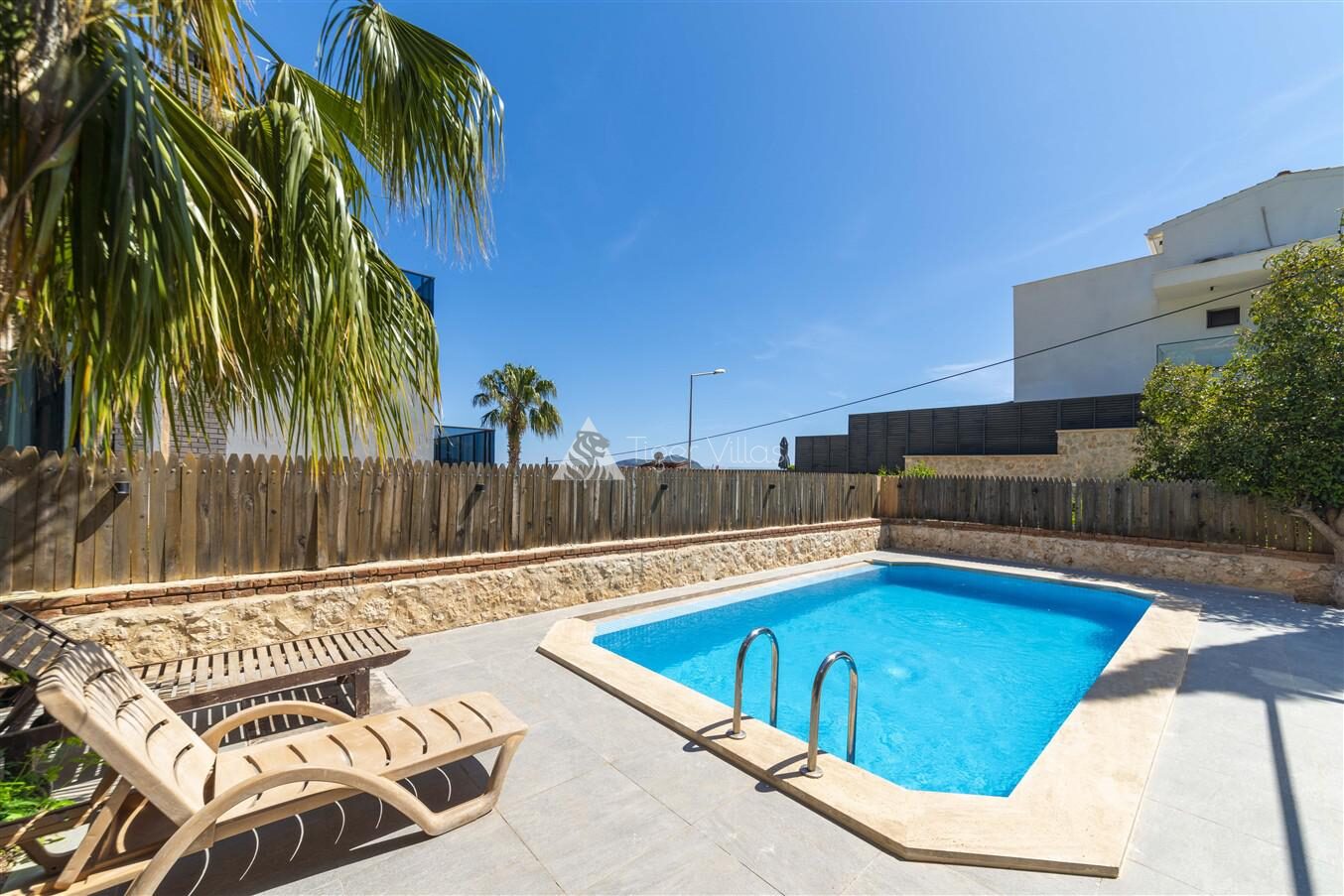 Villa Ea – villa for rent in Ortaalan