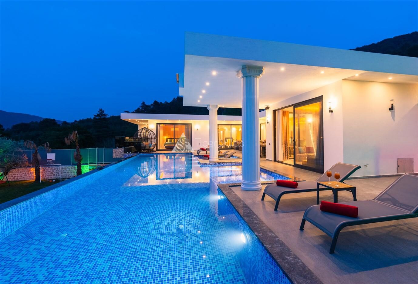 Villa Ferzan — 2