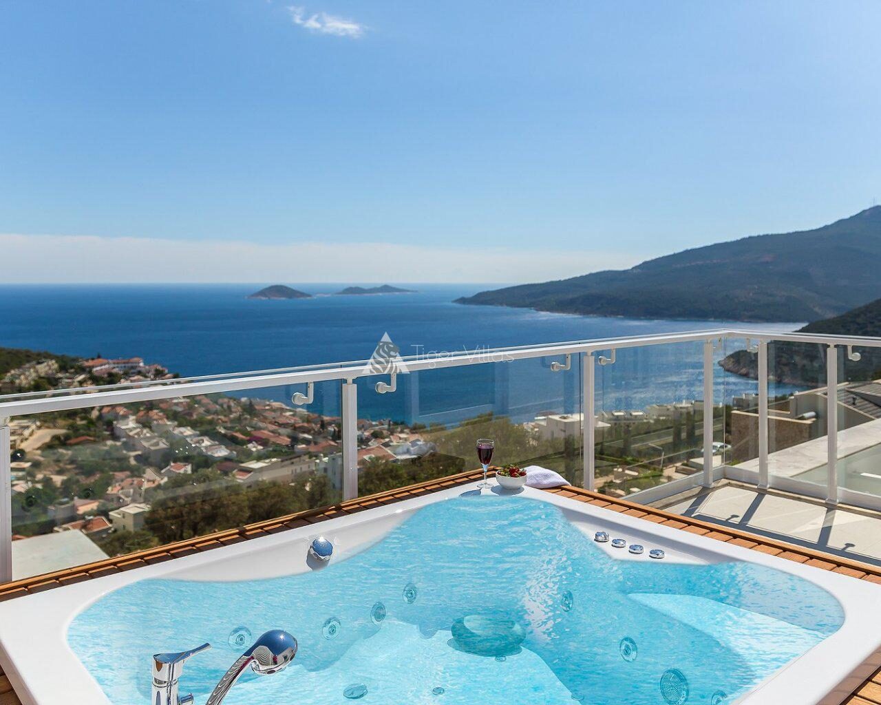 Villa Chremado — 18