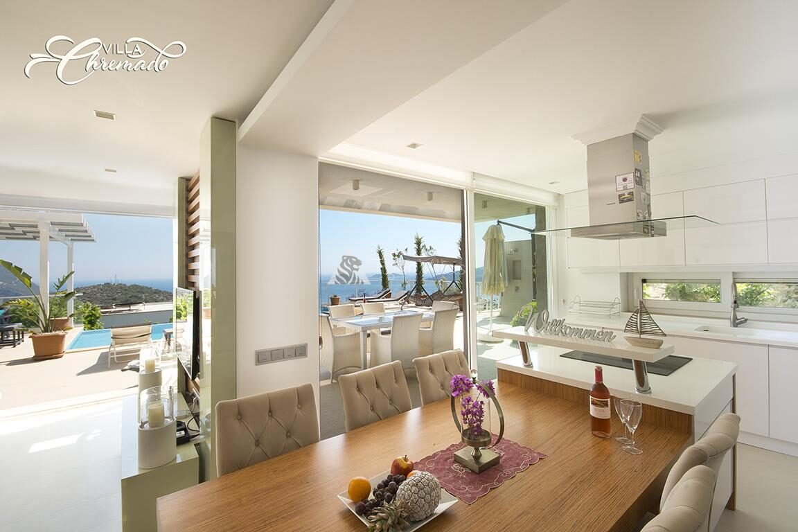 Villa Chremado — 24