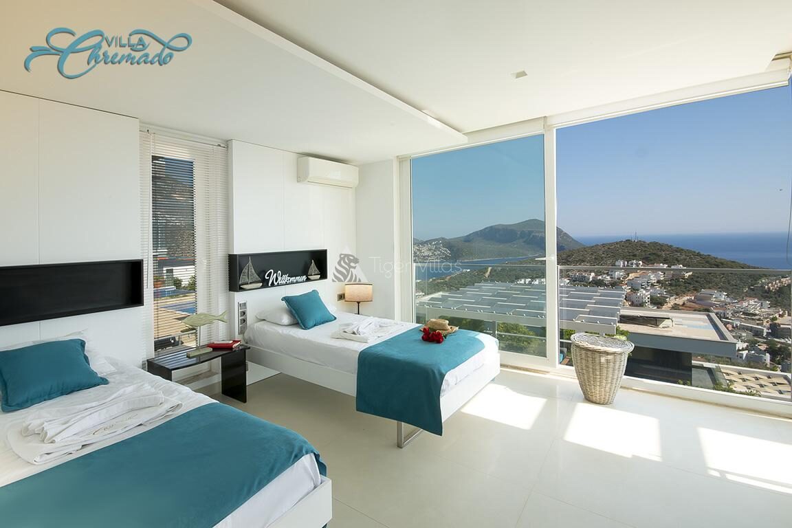 Villa Chremado — 30