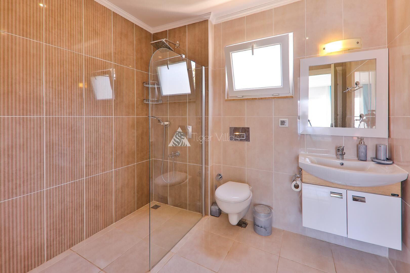 Villa Angel — 26