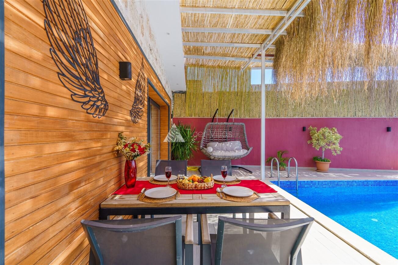 Villa Mira Queen — 3