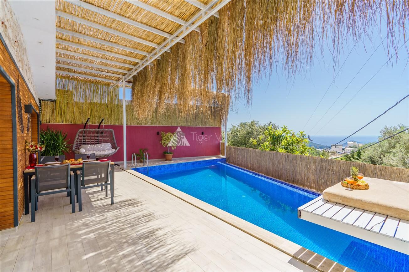 Villa Mira Queen — 5