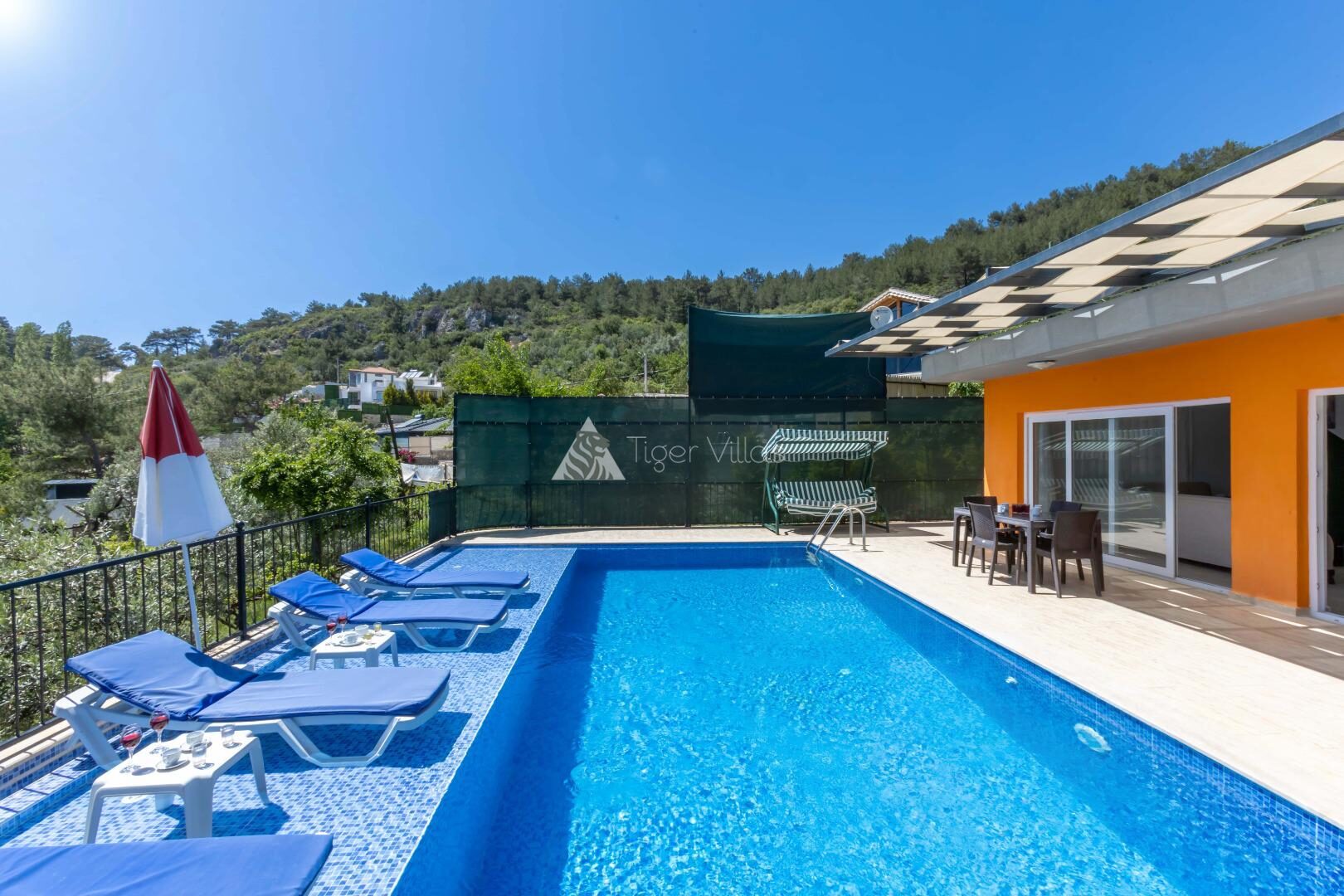 Villa Heves — 3
