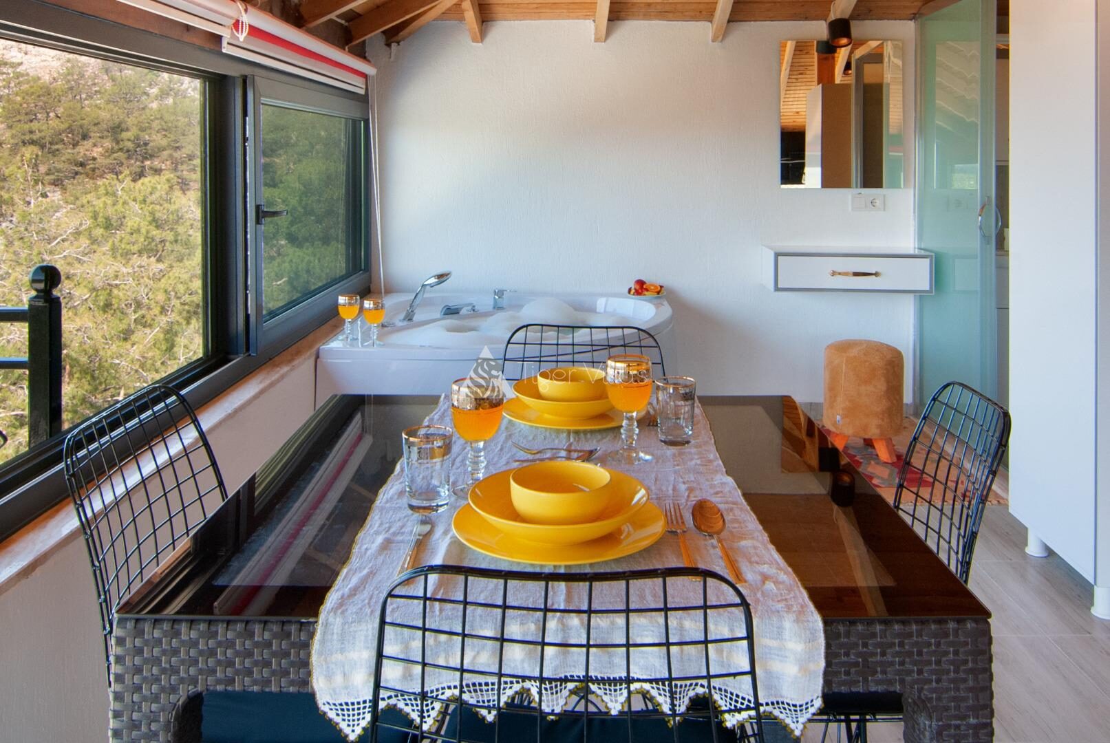 Villa Saten — 19