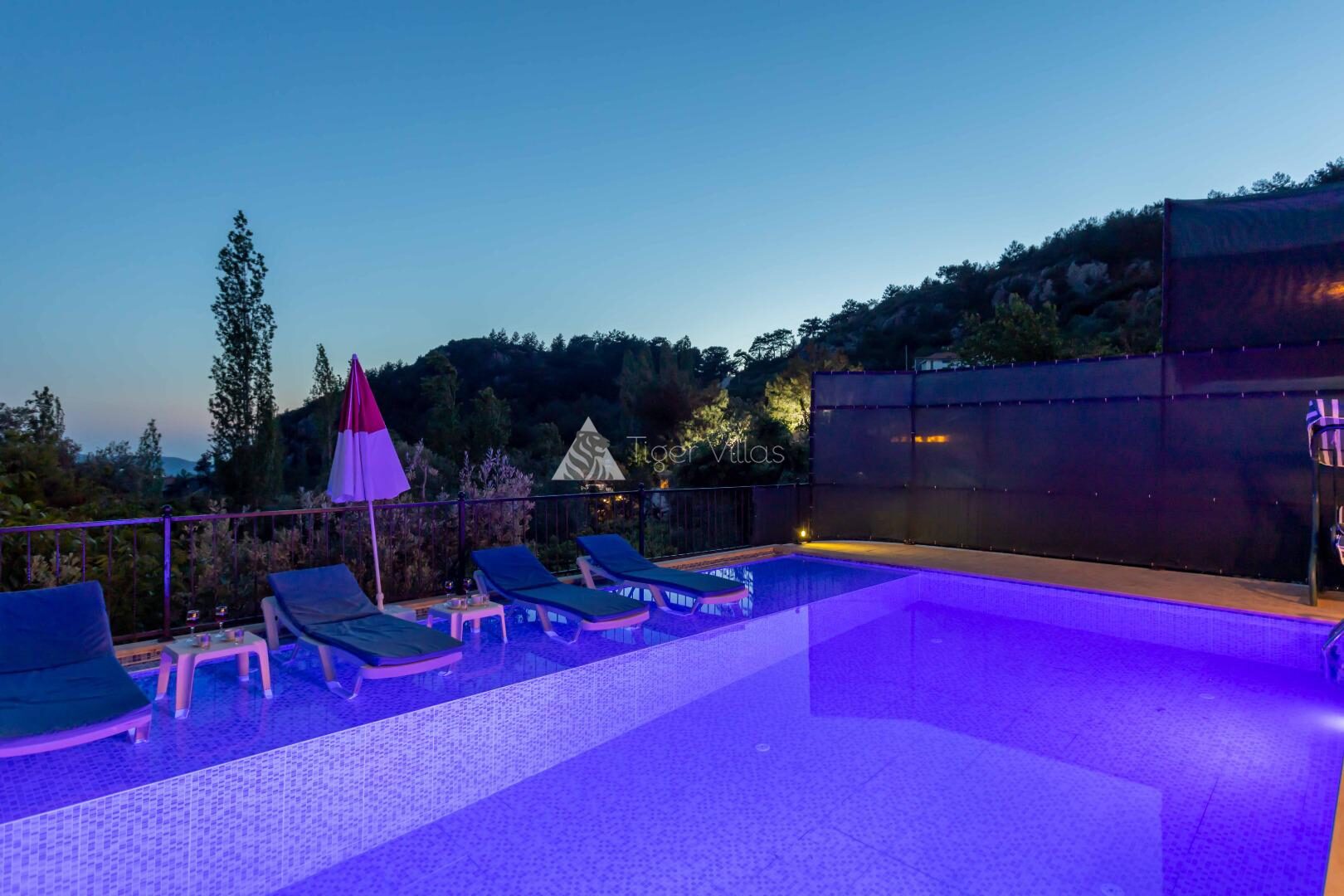 Villa Heves — 12