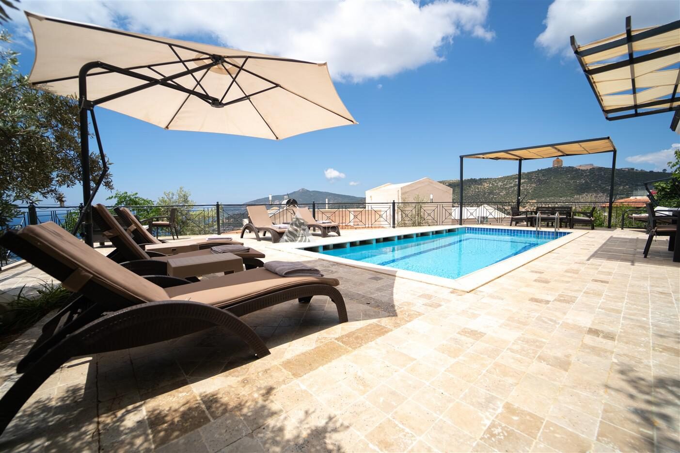 Villa Meltem — 8