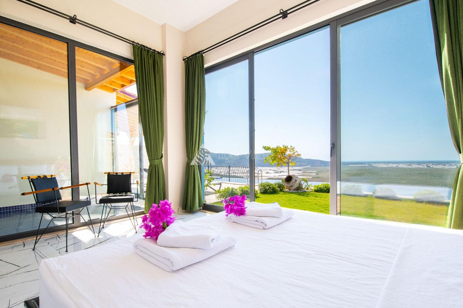 Villa Jade — 33