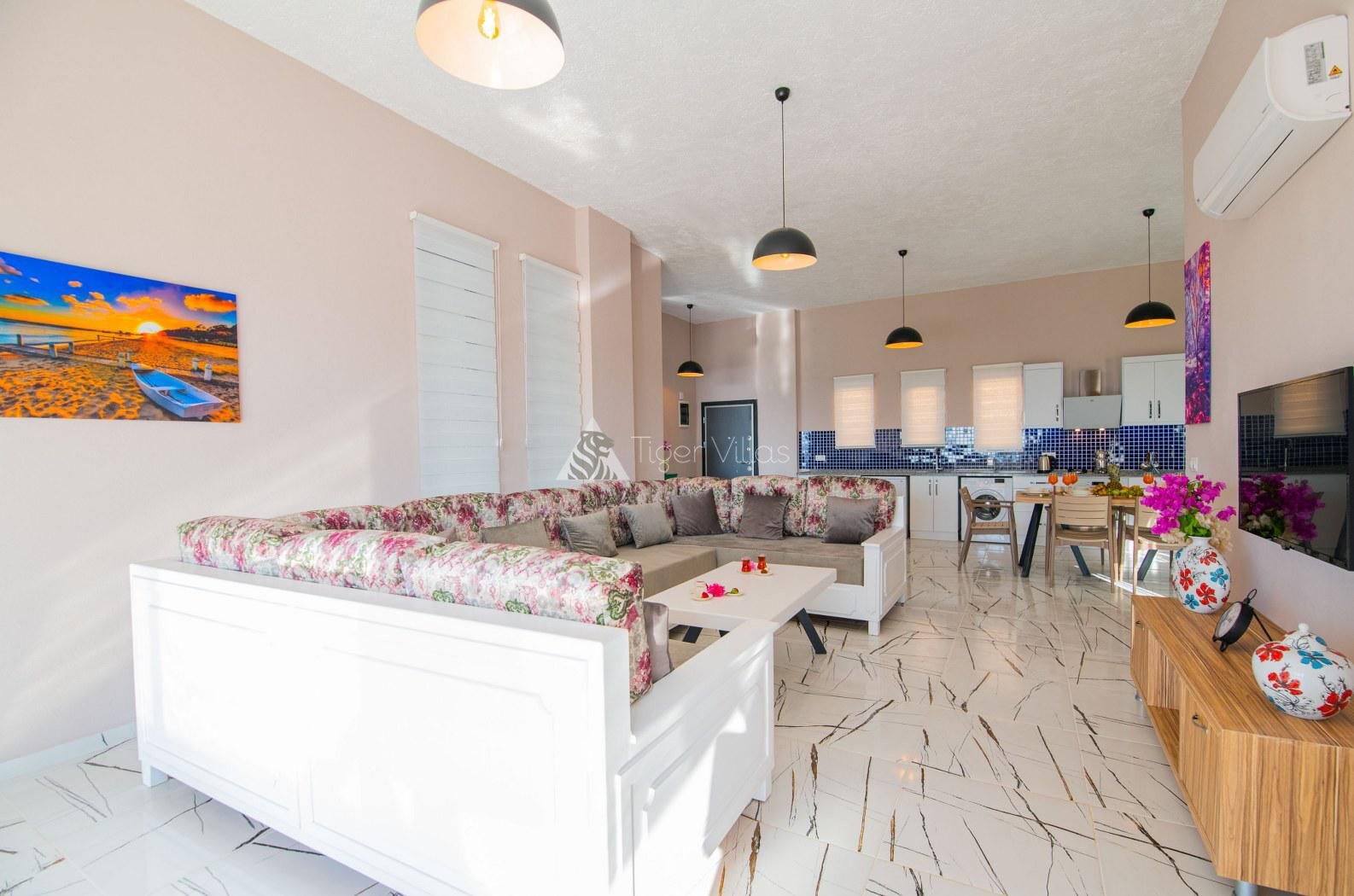 Villa Topaz — 24