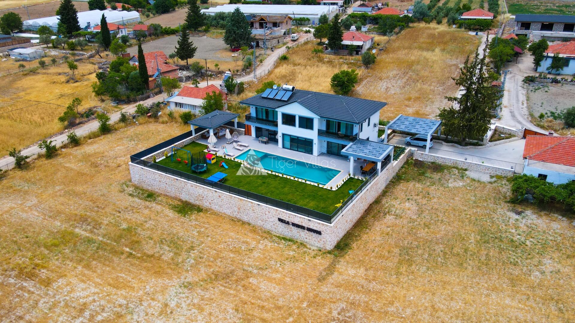Villa White House Sarıbelen — 36