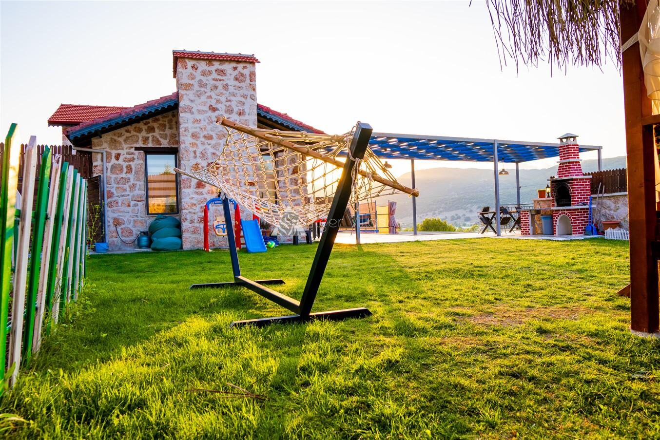 Villa Fiesta – villa for rent in Sarıbelen