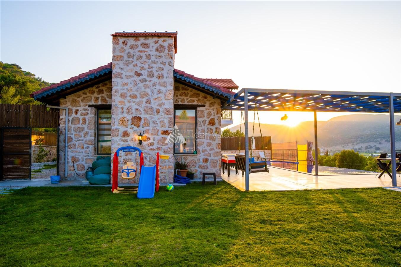 Villa Fiesta – villa for rent in Sarıbelen