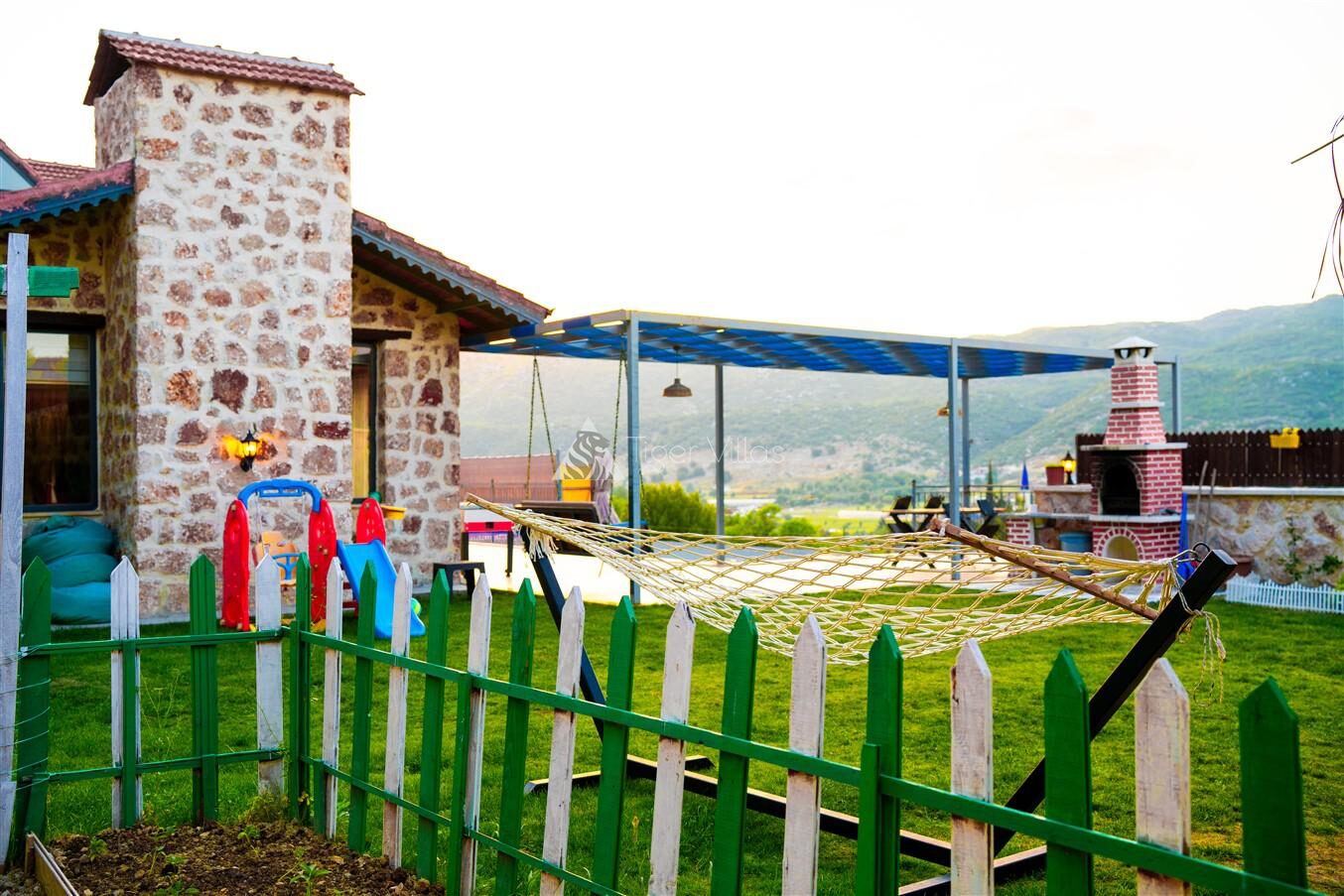 Villa Fiesta – villa for rent in Sarıbelen