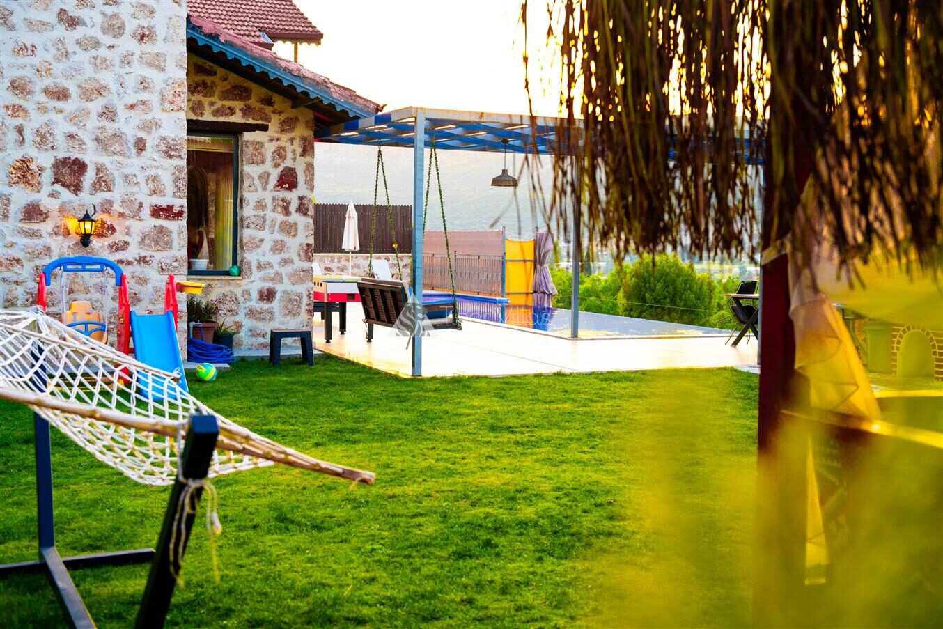 Villa Fiesta – villa for rent in Sarıbelen