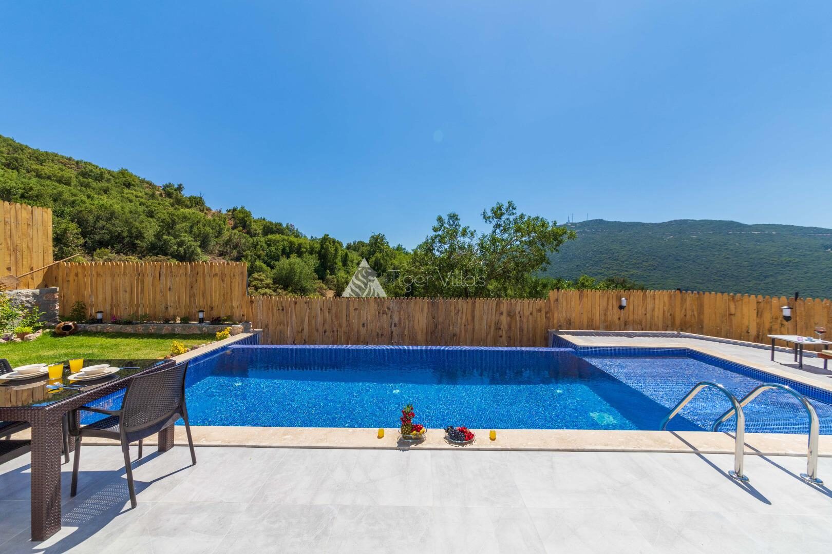 Villa Belis — 13