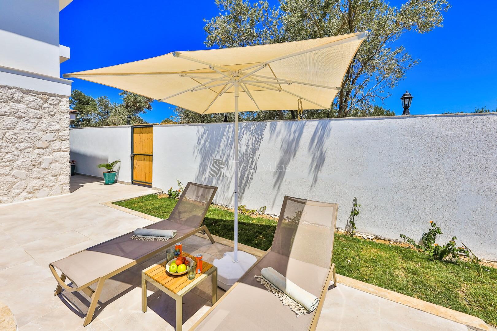 Villa Leto — 40