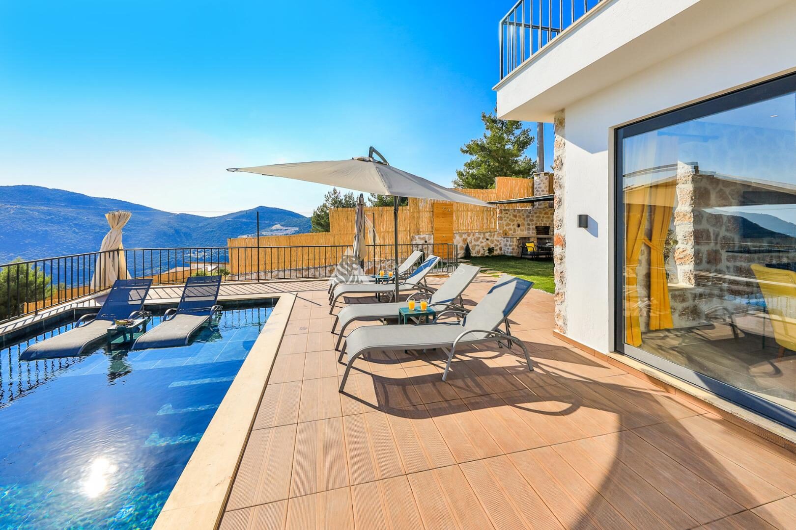 Villa Mirador — 11