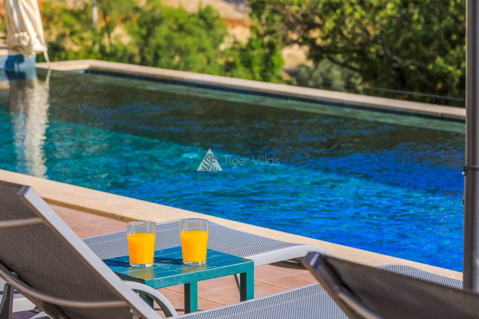 Villa Mirador — 13