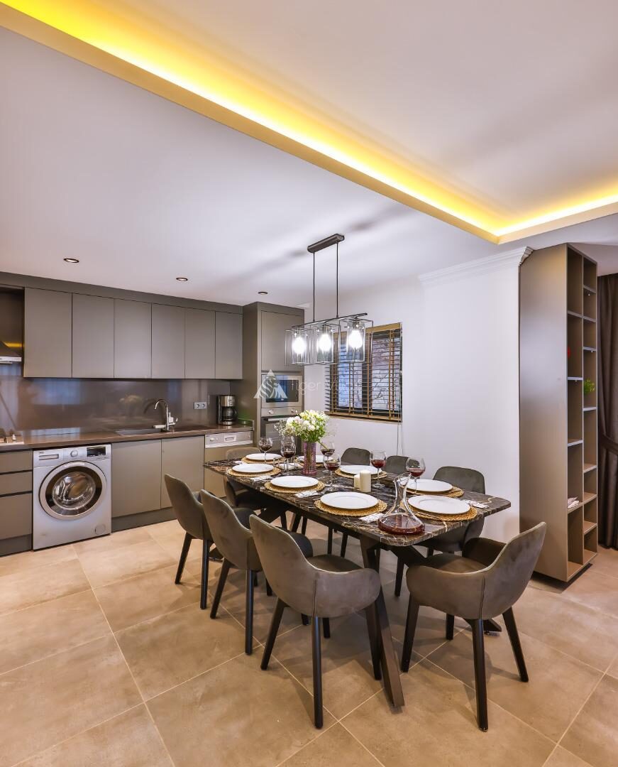 Villa Parle — 50