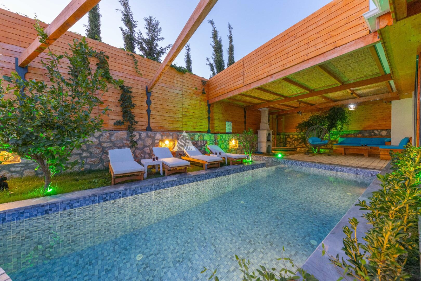 Villa Dacron — 14