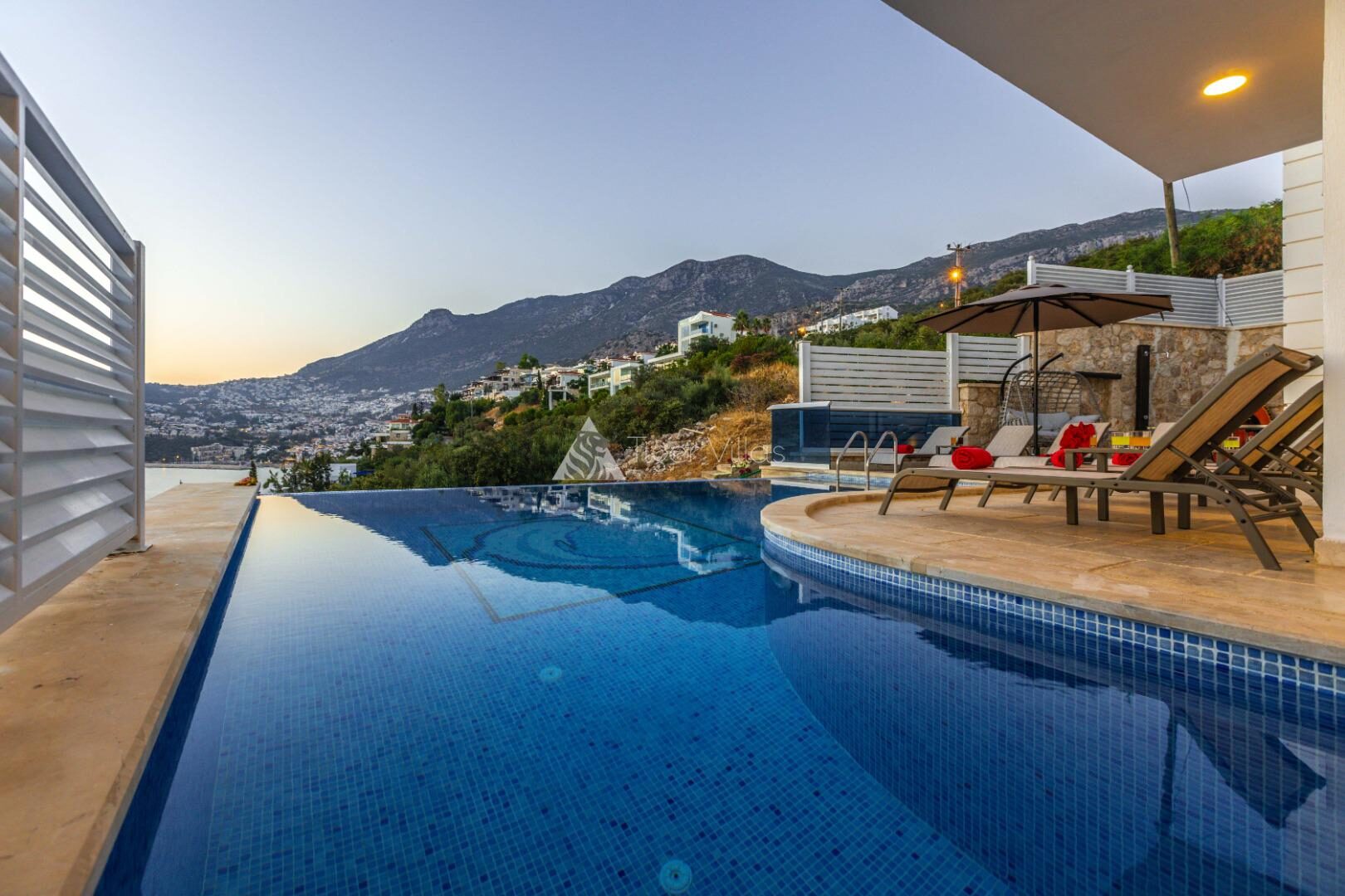 Villa Everes — 72