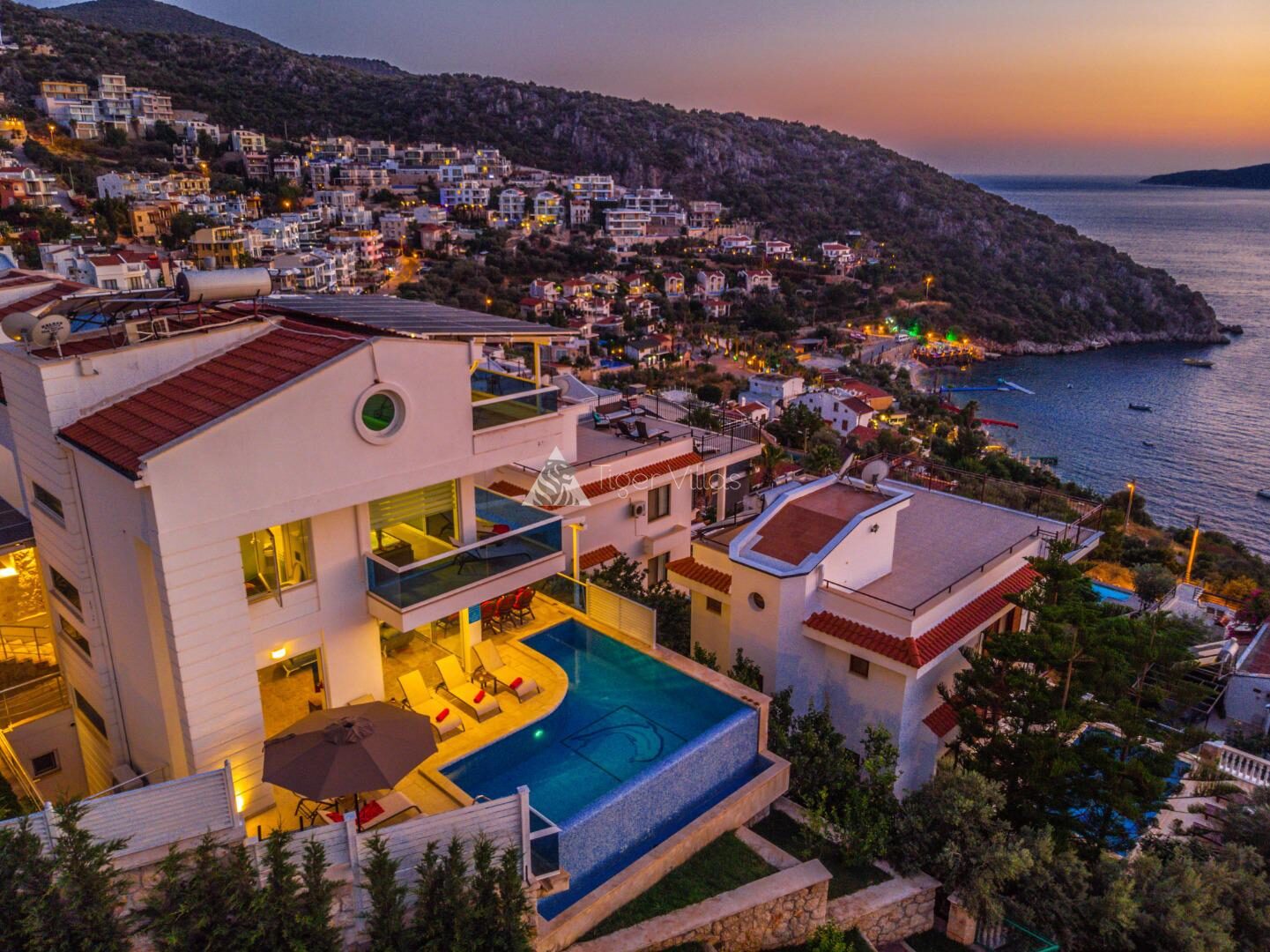 Villa Everes — 104