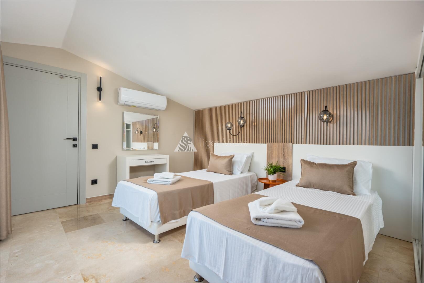 Villa Buse Duo — 42