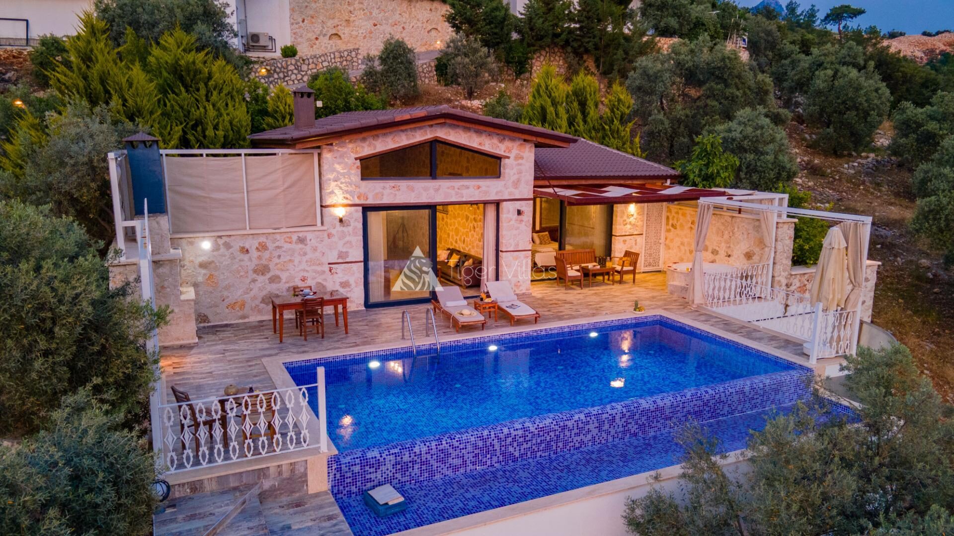 Villa Selen Pool 5 – villa for rent in Üzümlü