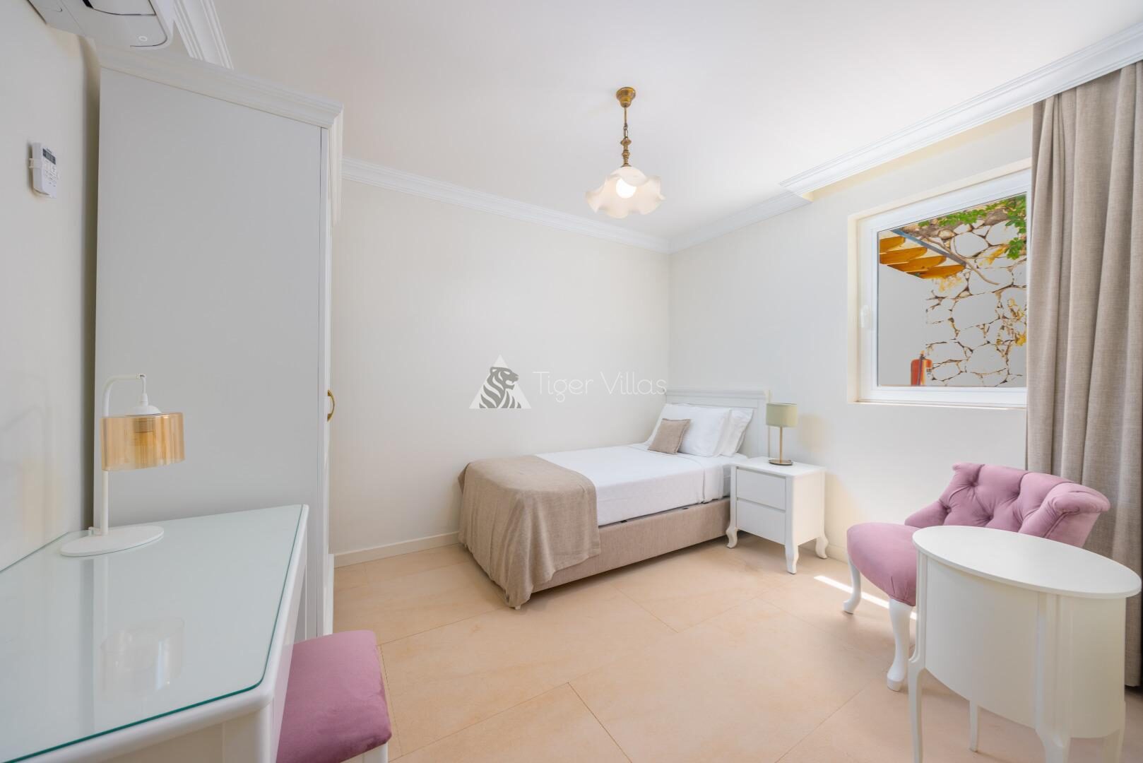 Villa Grande — 72