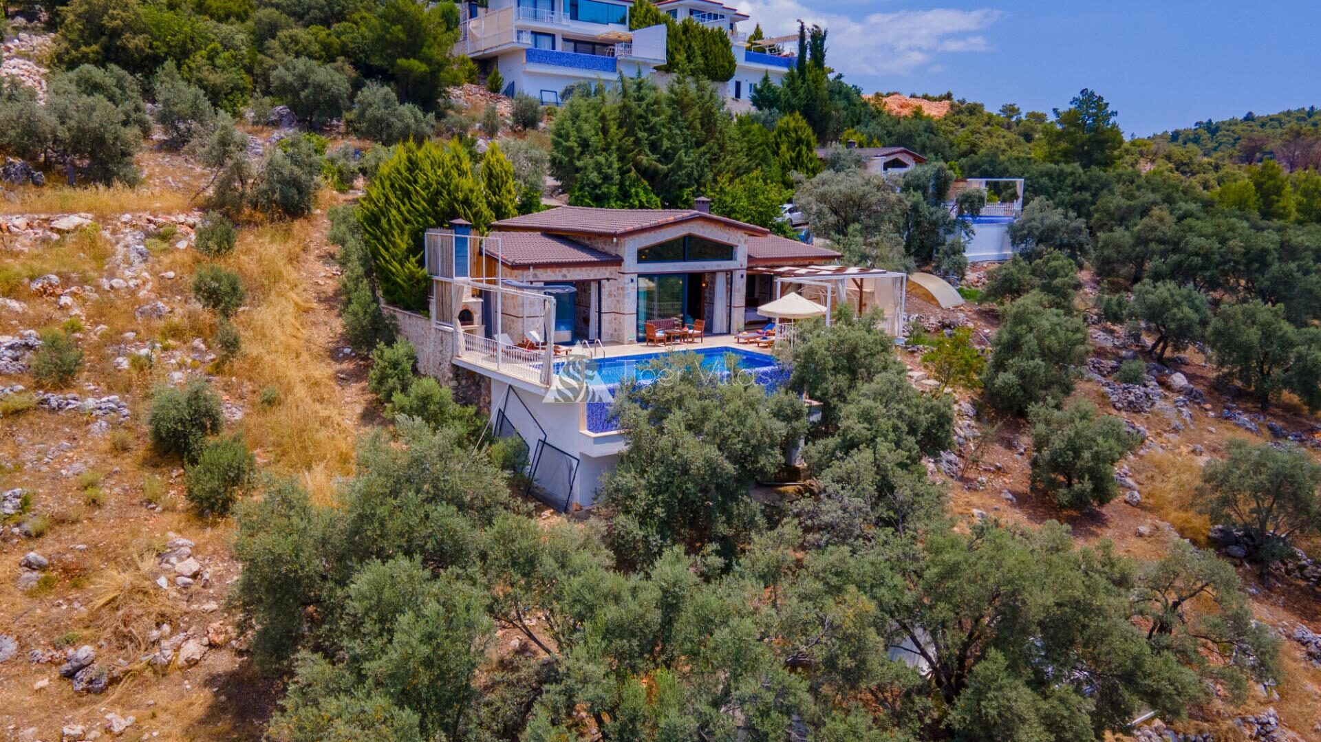Villa Karen — 3