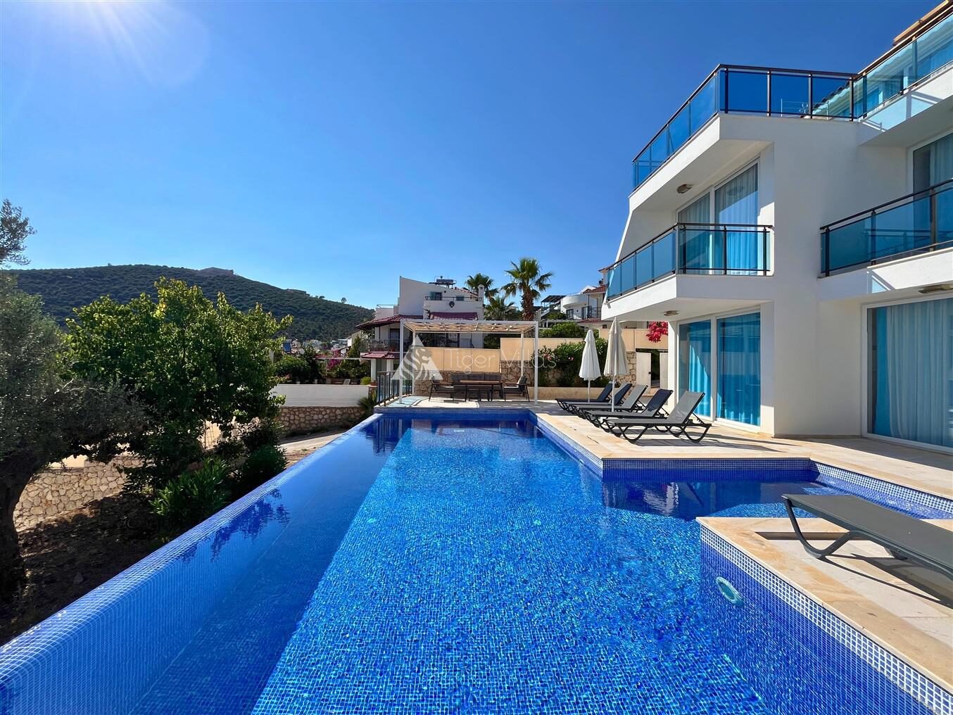 Villa Visos – villa for rent in Kızıltaş