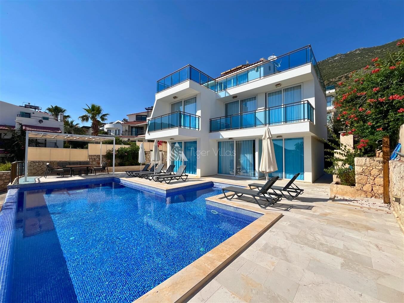 Villa Visos – villa for rent in Kızıltaş