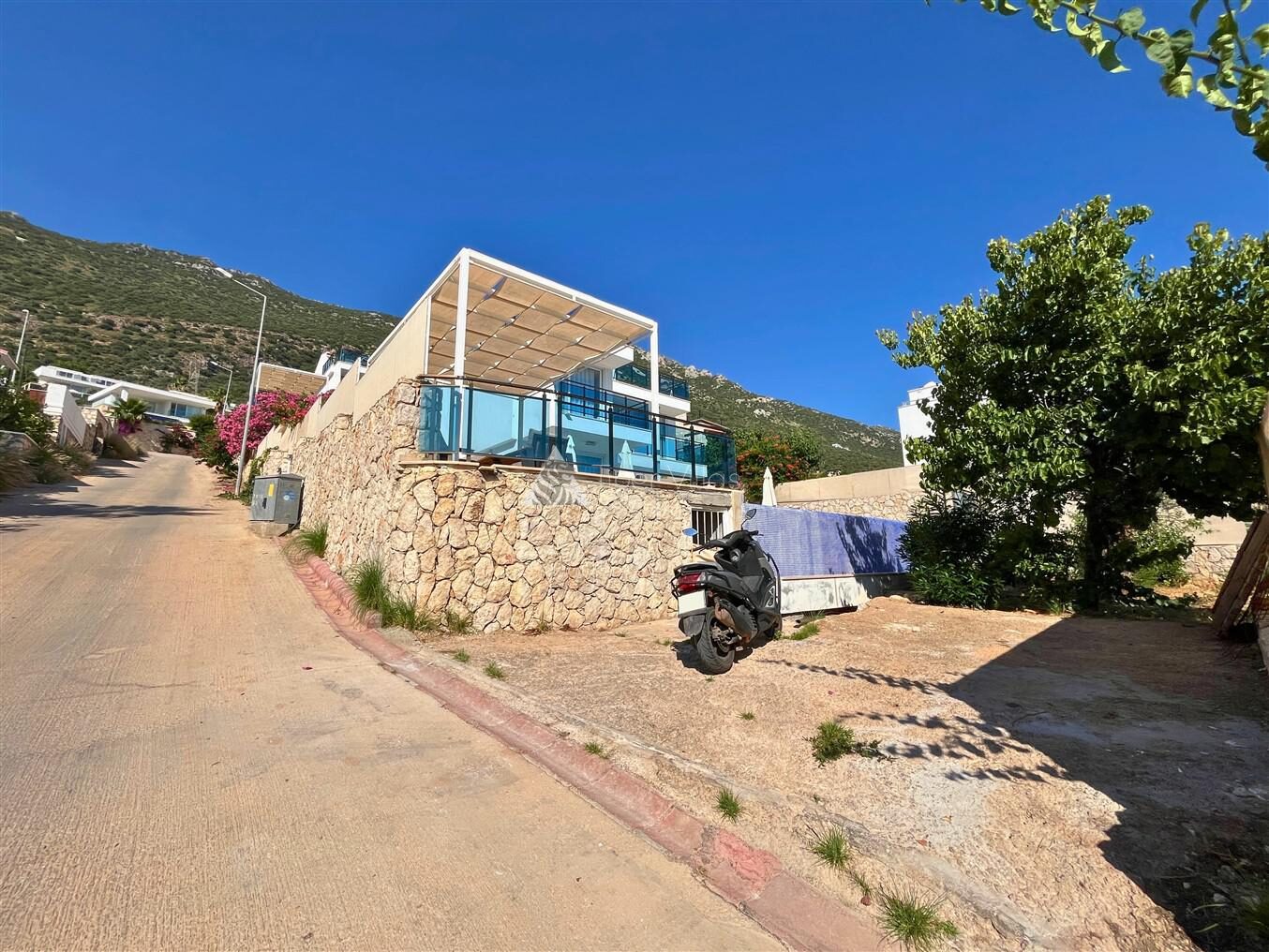Villa Visos — 6