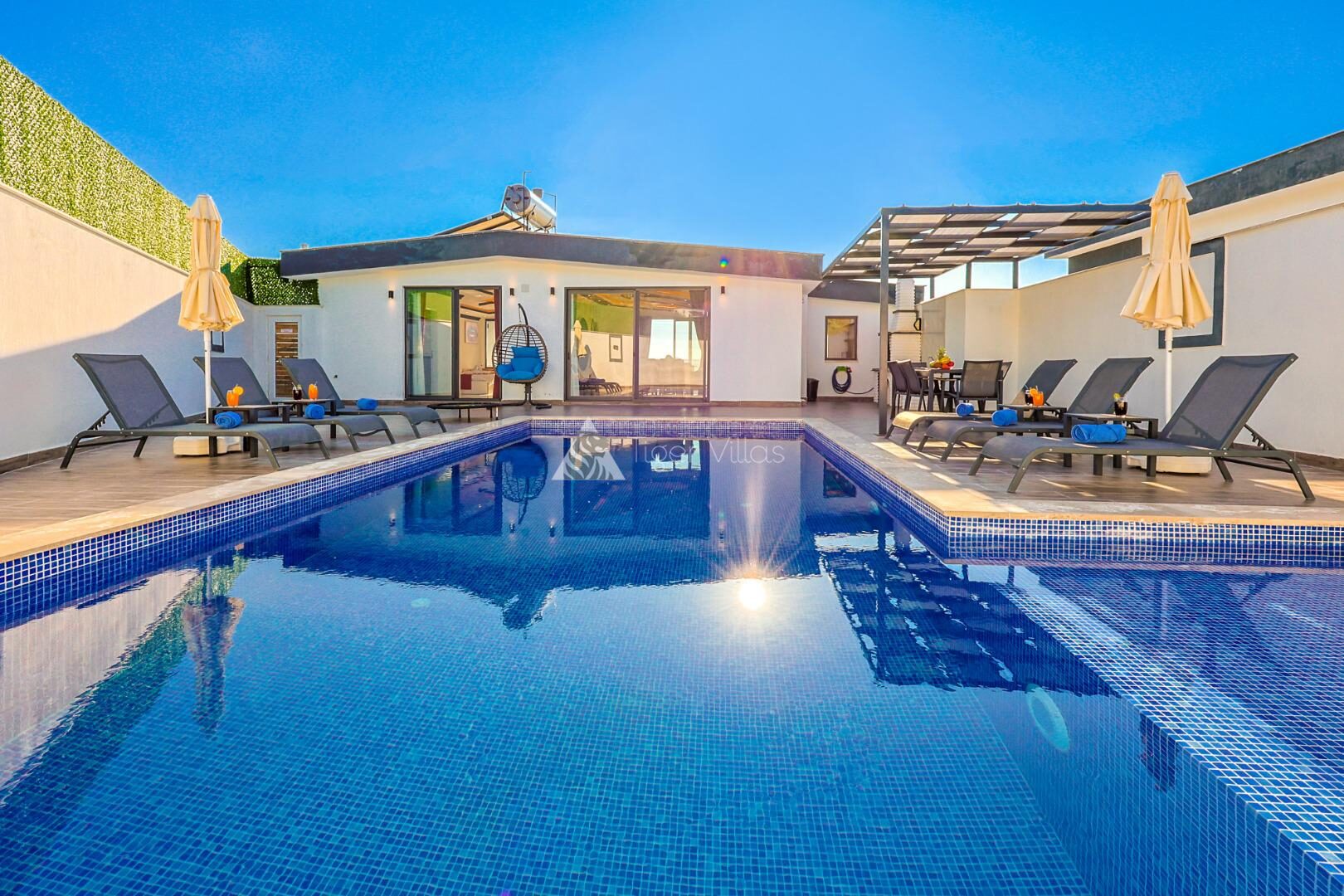 Villa Sidelya — 4