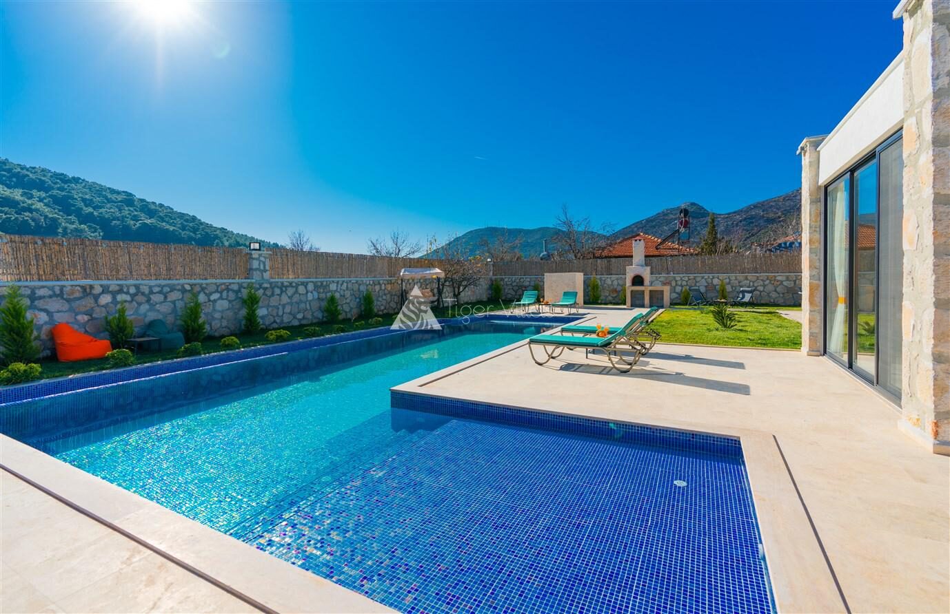 Villa Vip — 12