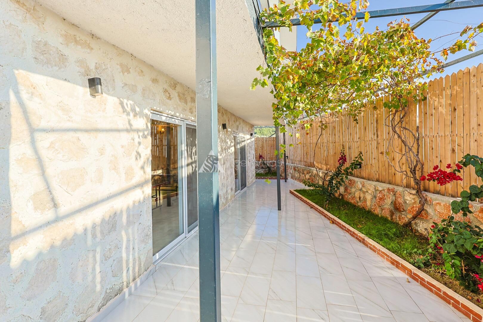 Villa Sidelya — 31