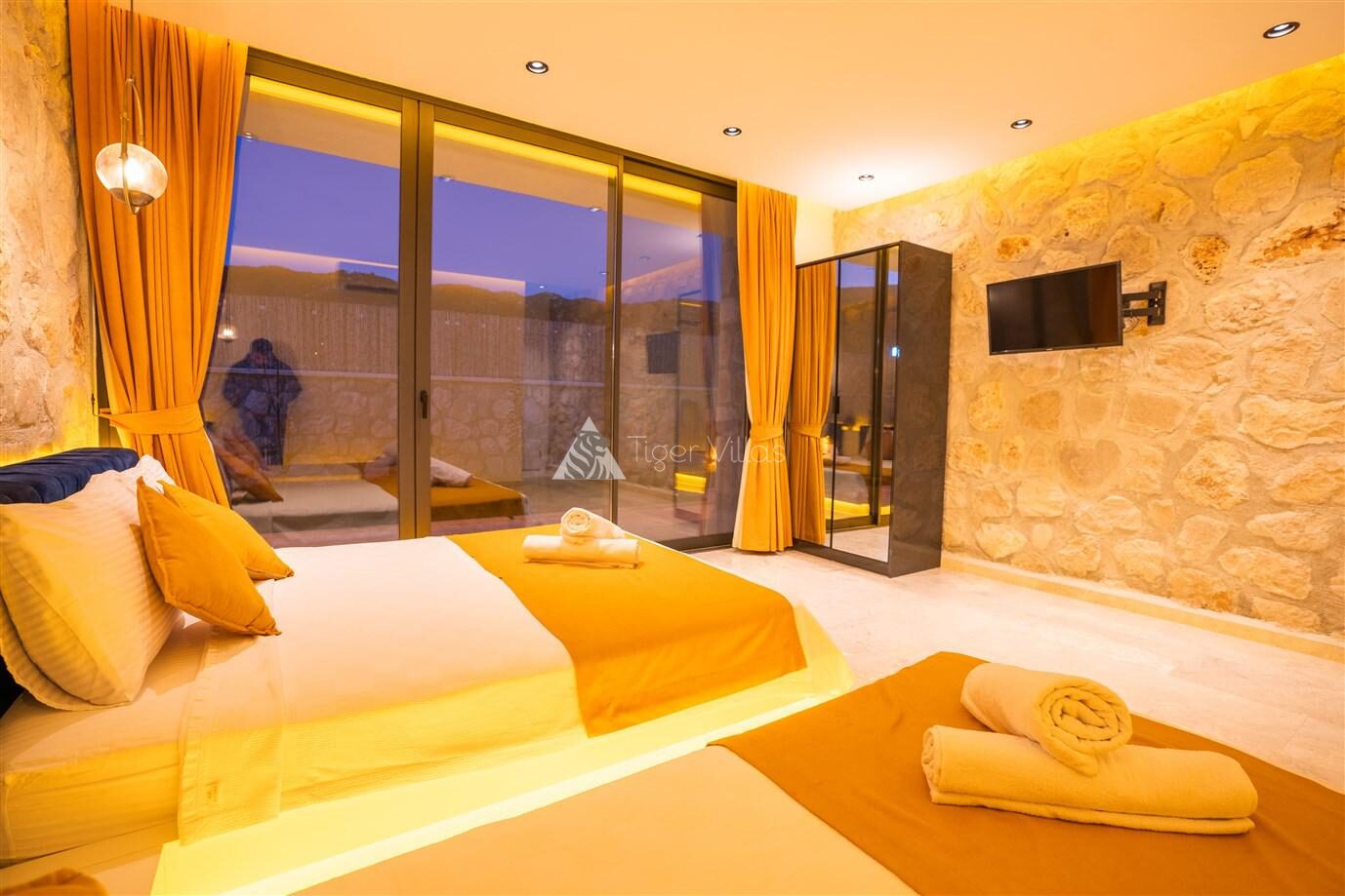 Villa Vip — 65